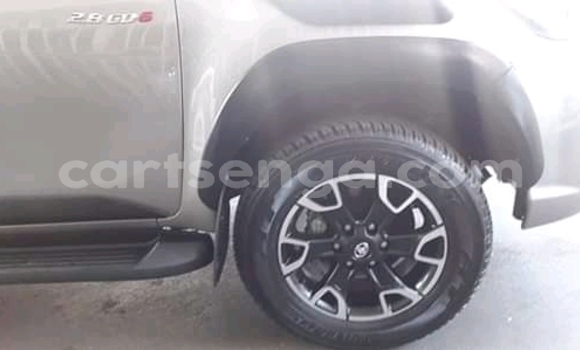 Buy Used Toyota Hilux Silver Car in Mondi in Hhohho Buy Used Toyota Hilux Silver Car in Mondi in Hhohho