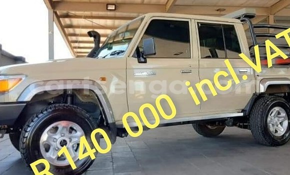 Acheter Occasion Voiture Toyota Land Cruiser Beige à Ezulwini, Hhohho