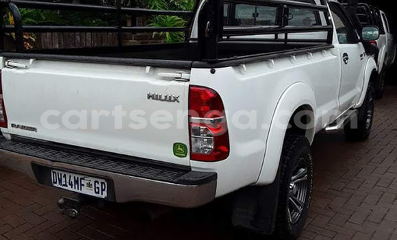 Buy Used Toyota Hilux White Car in Mbabane in Manzini Buy Used Toyota Hilux White Car in Mbabane in Manzini