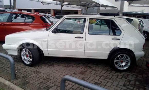 Buy Used Volkswagen Golf White Car in Mbabane in Manzini Buy Used Volkswagen Golf White Car in Mbabane in Manzini