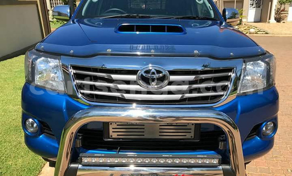 Buy Used Toyota Hilux Blue Car in Mbabane in Manzini Buy Used Toyota Hilux Blue Car in Mbabane in Manzini