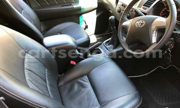 Buy Used Toyota Hilux Blue Car in Mbabane in Manzini Buy Used Toyota Hilux Blue Car in Mbabane in Manzini