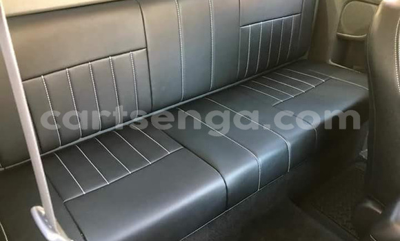 Buy Used Toyota Hilux Blue Car in Mbabane in Manzini Buy Used Toyota Hilux Blue Car in Mbabane in Manzini