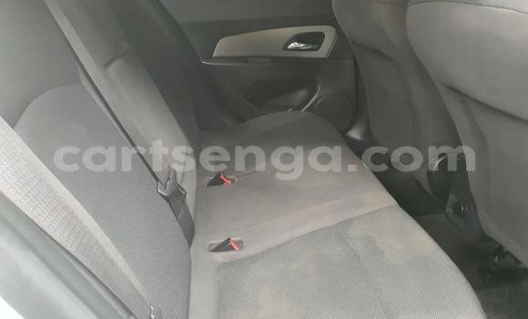 Nunua Ilio tumika Chevrolet Cruze White Gari ndani ya Manzini nchini Manzini Nunua Ilio tumika Chevrolet Cruze White Gari ndani ya Manzini nchini Manzini