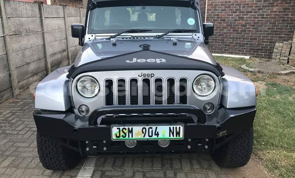 Buy Used Jeep Wrangler Silver Car in Mbabane in Manzini Buy Used Jeep Wrangler Silver Car in Mbabane in Manzini
