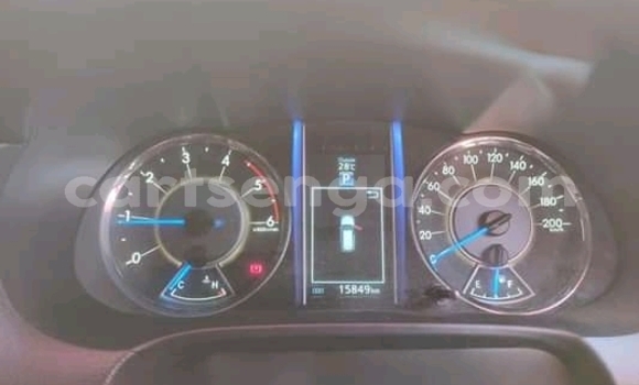 Buy Used Toyota Fortuner White Car in Ezulwini in Hhohho Buy Used Toyota Fortuner White Car in Ezulwini in Hhohho