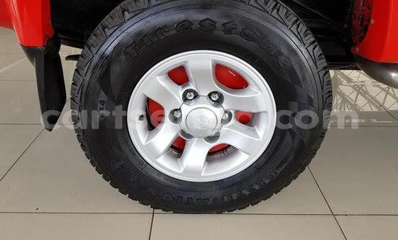 Buy Used Toyota Hilux Red Car in Mbabane in Manzini Buy Used Toyota Hilux Red Car in Mbabane in Manzini