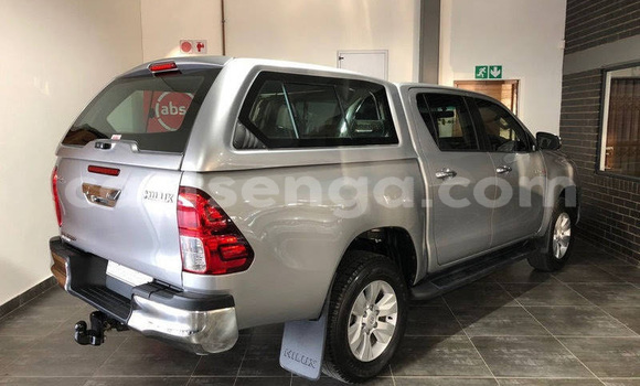 Buy Used Toyota Hilux Silver Car in Mbabane in Manzini Buy Used Toyota Hilux Silver Car in Mbabane in Manzini