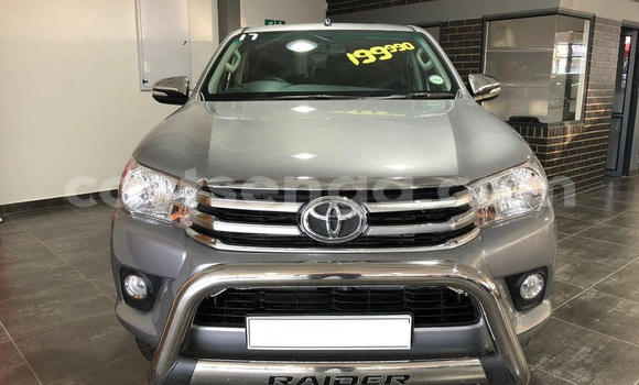 Buy Used Toyota Hilux Silver Car in Mbabane in Manzini Buy Used Toyota Hilux Silver Car in Mbabane in Manzini