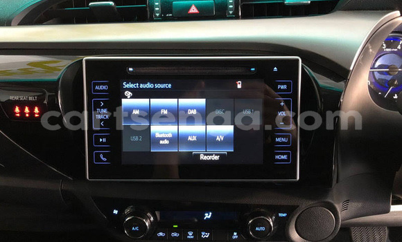 Buy Used Toyota Hilux Silver Car in Mbabane in Manzini Buy Used Toyota Hilux Silver Car in Mbabane in Manzini