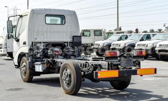 Buy Import Hino 300 Series White Truck in Import - Dubai in Hhohho Buy Import Hino 300 Series White Truck in Import - Dubai in Hhohho