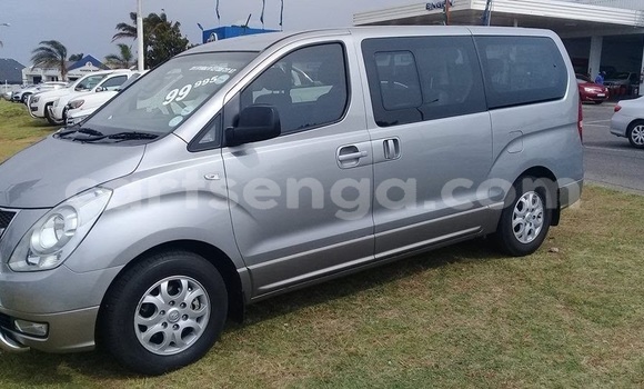 Nunua Ilio tumika Hyundai H1 Silver Gari ndani ya Mbabane nchini Manzini
