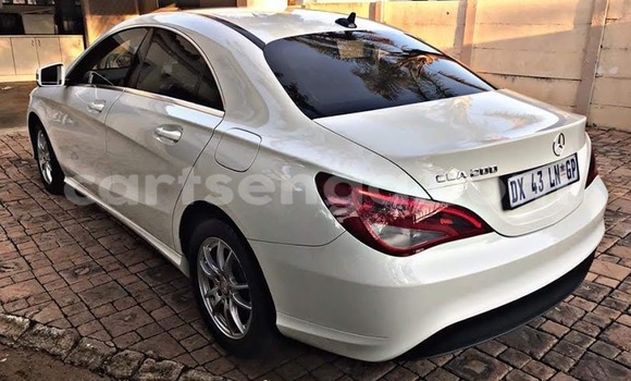 Buy Used Mercedes‒Benz C–Class White Car in Mbabane in Manzini Buy Used Mercedes‒Benz C–Class White Car in Mbabane in Manzini