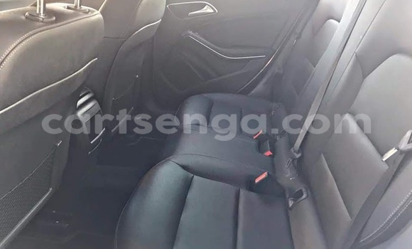 Buy Used Mercedes‒Benz C–Class White Car in Mbabane in Manzini Buy Used Mercedes‒Benz C–Class White Car in Mbabane in Manzini