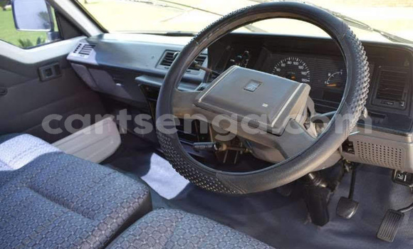 Buy Used Toyota Hiace White Car in Mbabane in Manzini Buy Used Toyota Hiace White Car in Mbabane in Manzini