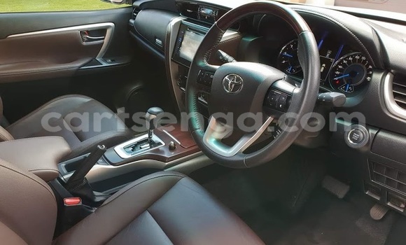 Buy Used Toyota Fortuner White Car in Mbabane in Manzini Buy Used Toyota Fortuner White Car in Mbabane in Manzini