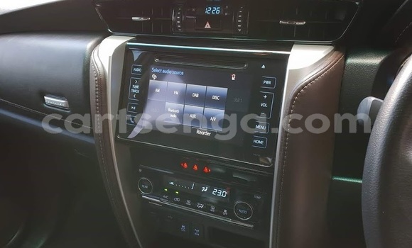 Buy Used Toyota Fortuner White Car in Mbabane in Manzini Buy Used Toyota Fortuner White Car in Mbabane in Manzini