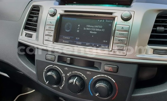 Buy Used Toyota Hilux White Car in Mbabane in Manzini Buy Used Toyota Hilux White Car in Mbabane in Manzini