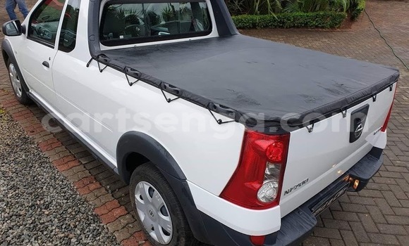 Buy Used Nissan NV200 White Car in Mbabane in Manzini Buy Used Nissan NV200 White Car in Mbabane in Manzini