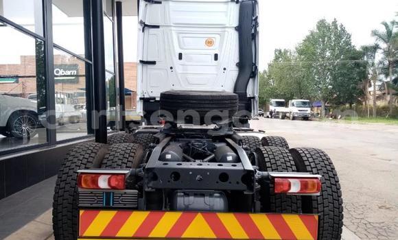 Buy Used Mercedes‒Benz W108 White Car in Manzini in Manzini Buy Used Mercedes‒Benz W108 White Car in Manzini in Manzini