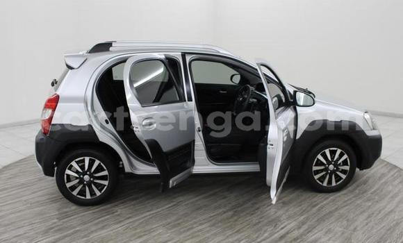 Acheter Occasion Voiture Toyota Etios Gris à Mbabane, Manzini Acheter Occasion Voiture Toyota Etios Gris à Mbabane, Manzini