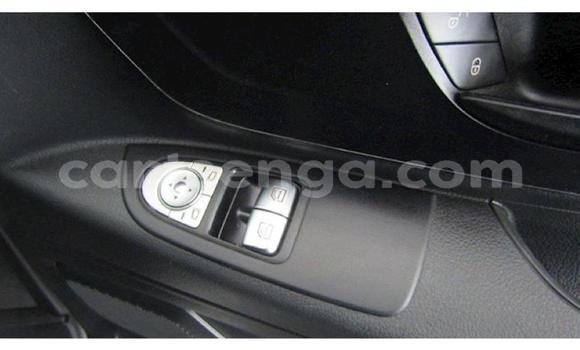 Buy Used Mercedes‒Benz Vito White Car in Manzini in Manzini Buy Used Mercedes‒Benz Vito White Car in Manzini in Manzini