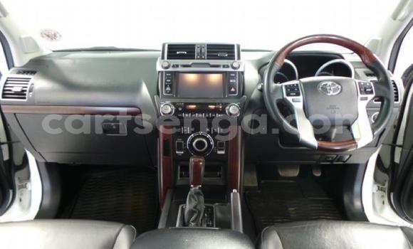 Buy Used Toyota Prado White Car in Manzini in Manzini Buy Used Toyota Prado White Car in Manzini in Manzini