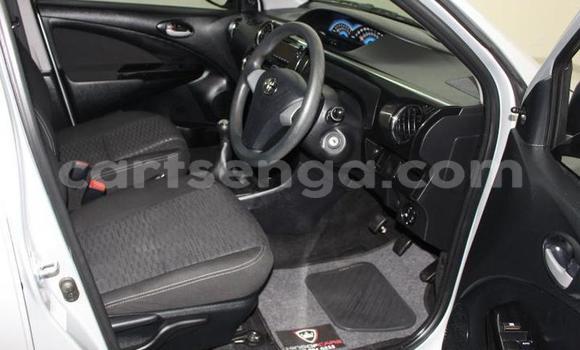 Acheter Occasion Voiture Toyota Etios Gris à Mbabane, Manzini Acheter Occasion Voiture Toyota Etios Gris à Mbabane, Manzini
