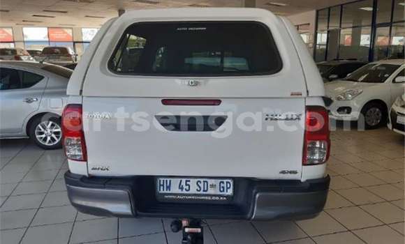 Acheter Occasion Voiture Toyota Hilux Blanc à Ezulwini, Hhohho Acheter Occasion Voiture Toyota Hilux Blanc à Ezulwini, Hhohho