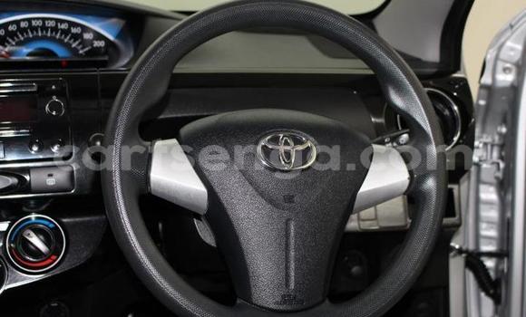 Acheter Occasion Voiture Toyota Etios Gris à Mbabane, Manzini Acheter Occasion Voiture Toyota Etios Gris à Mbabane, Manzini