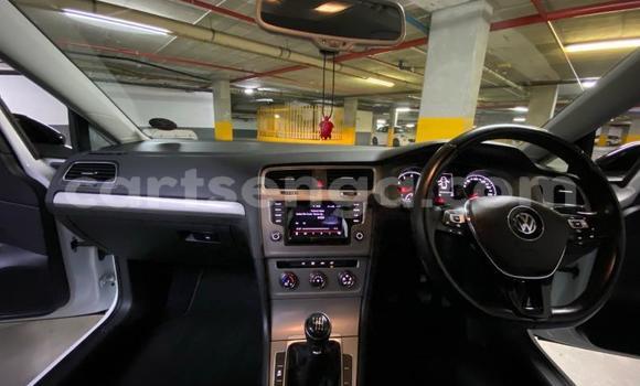 Buy Used Volkswagen Golf White Car in Manzini in Manzini Buy Used Volkswagen Golf White Car in Manzini in Manzini