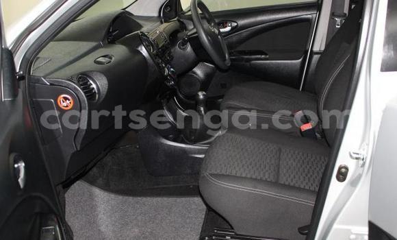 Acheter Occasion Voiture Toyota Etios Gris à Mbabane, Manzini Acheter Occasion Voiture Toyota Etios Gris à Mbabane, Manzini