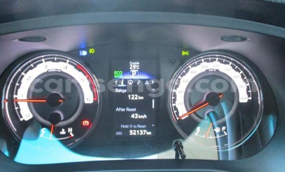 Buy Used Toyota Hilux White Car in Ezulwini in Hhohho Buy Used Toyota Hilux White Car in Ezulwini in Hhohho