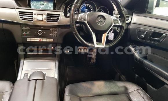 Buy Used Mercedes‒Benz E–Class Silver Car in Manzini in Manzini Buy Used Mercedes‒Benz E–Class Silver Car in Manzini in Manzini