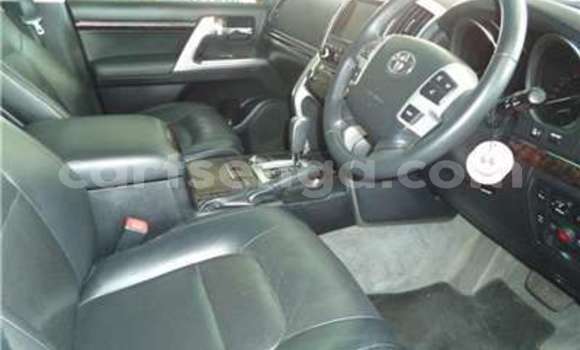 Acheter Occasion Voiture Toyota Land Cruiser Blanc à Big Bend, Lubombo Acheter Occasion Voiture Toyota Land Cruiser Blanc à Big Bend, Lubombo