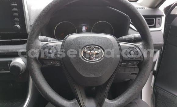 Buy Used Toyota RAV4 White Car in Ezulwini in Hhohho Buy Used Toyota RAV4 White Car in Ezulwini in Hhohho