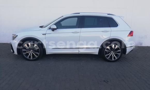 Nunua Ilio tumika Volkswagen Tiguan White Gari ndani ya Ezulwini nchini Hhohho