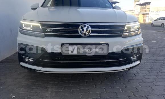 Buy Used Volkswagen Tiguan White Car in Ezulwini in Hhohho Buy Used Volkswagen Tiguan White Car in Ezulwini in Hhohho