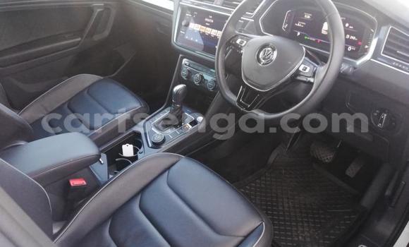 Buy Used Volkswagen Tiguan White Car in Ezulwini in Hhohho Buy Used Volkswagen Tiguan White Car in Ezulwini in Hhohho