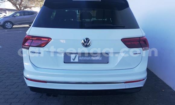Buy Used Volkswagen Tiguan White Car in Ezulwini in Hhohho Buy Used Volkswagen Tiguan White Car in Ezulwini in Hhohho