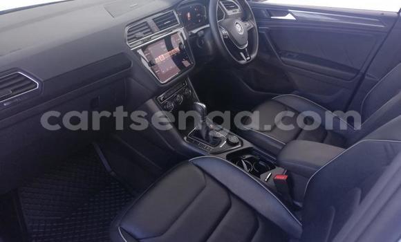 Buy Used Volkswagen Tiguan White Car in Ezulwini in Hhohho Buy Used Volkswagen Tiguan White Car in Ezulwini in Hhohho
