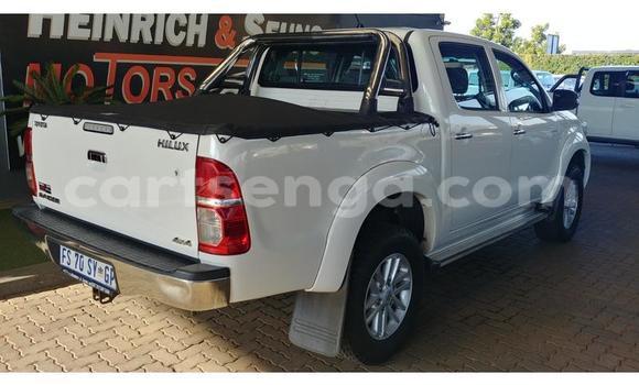 Acheter Occasion Voiture Toyota Hilux Blanc à Ezulwini, Hhohho Acheter Occasion Voiture Toyota Hilux Blanc à Ezulwini, Hhohho