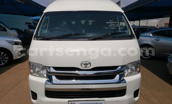 Acheter Occasion Voiture Toyota Hiace Blanc à Ezulwini, Hhohho Acheter Occasion Voiture Toyota Hiace Blanc à Ezulwini, Hhohho