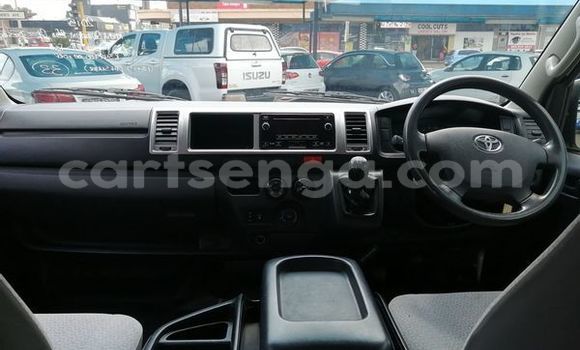 Acheter Occasion Voiture Toyota Hiace Blanc à Ezulwini, Hhohho Acheter Occasion Voiture Toyota Hiace Blanc à Ezulwini, Hhohho