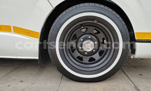 Acheter Occasion Voiture Toyota Hiace Blanc à Hlatikulu, Shiselweni District Acheter Occasion Voiture Toyota Hiace Blanc à Hlatikulu, Shiselweni District