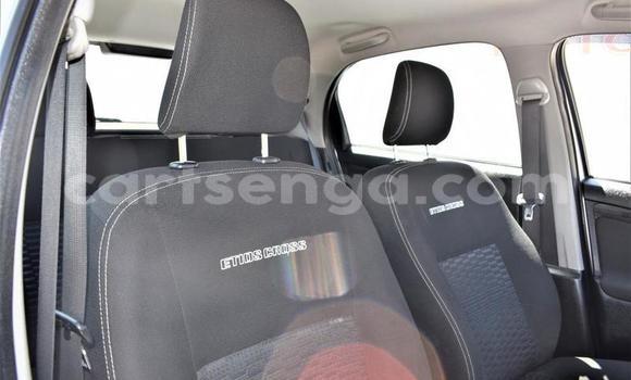 Acheter Occasion Voiture Toyota Etios Gris à Hlatikulu, Shiselweni District Acheter Occasion Voiture Toyota Etios Gris à Hlatikulu, Shiselweni District