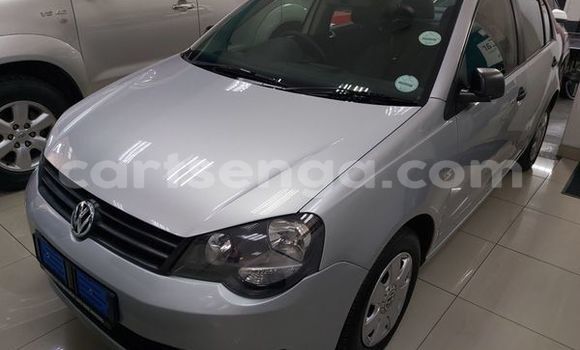 Nunua Ilio tumika Volkswagen Polo Silver Gari ndani ya Mbabane nchini Manzini Nunua Ilio tumika Volkswagen Polo Silver Gari ndani ya Mbabane nchini Manzini