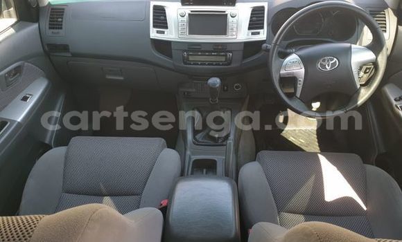 Nunua Ilio tumika Volkswagen Polo Silver Gari ndani ya Mbabane nchini Manzini Nunua Ilio tumika Volkswagen Polo Silver Gari ndani ya Mbabane nchini Manzini