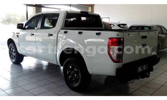 Nunua Ilio tumika Ford Ranger White Gari ndani ya Mbabane nchini Manzini Nunua Ilio tumika Ford Ranger White Gari ndani ya Mbabane nchini Manzini