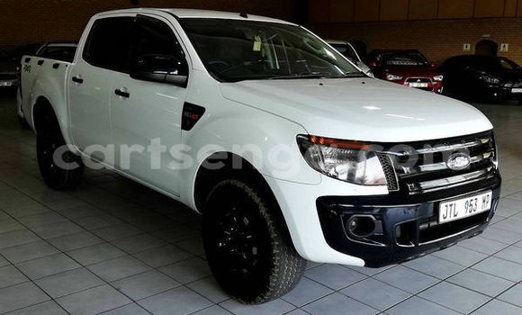 Nunua Ilio tumika Ford Ranger White Gari ndani ya Mbabane nchini Manzini Nunua Ilio tumika Ford Ranger White Gari ndani ya Mbabane nchini Manzini